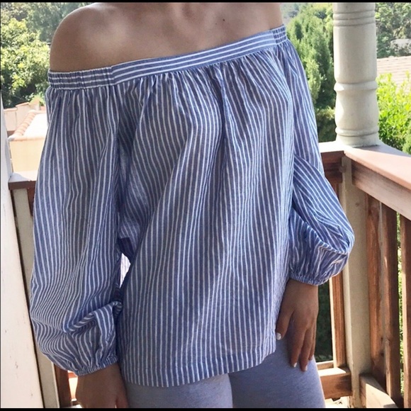 NWOT BCBGMAXAZRIA “ELLSIE” OFF THE SHOULDER TOP - Picture 2 of 4